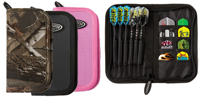 Click here to see larger photo of the Casemaster &reg; Deluxe Dart Case.