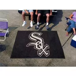 Click here to learn more about the Chicago White Sox Tailgater Rug 5''x6''.