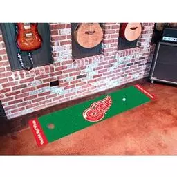 Click here to learn more about the Detroit Red Wings Putting Green Mat.