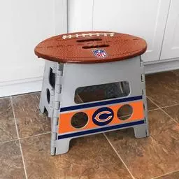 Click here to learn more about the Fan Mats Chicago Bears Folding Step Stool.